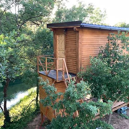 Delightful Treehouse W Private Luxury tent