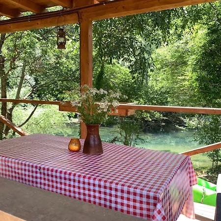 Luxury tent Delightful Treehouse W Private