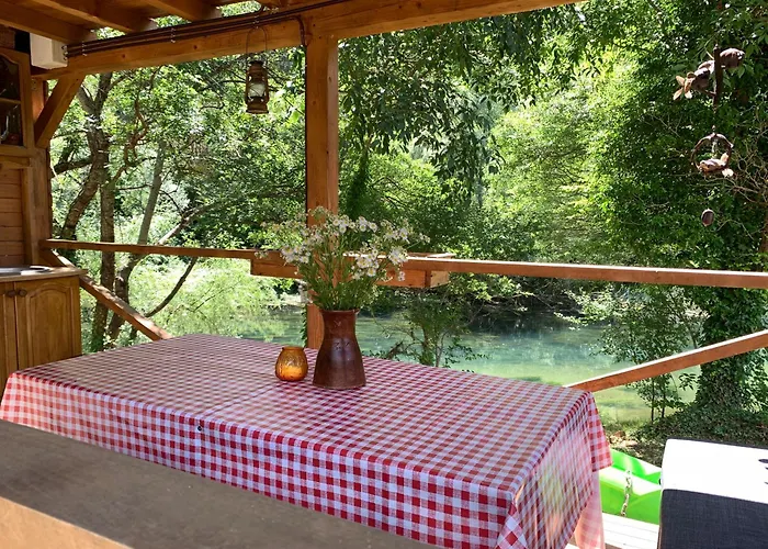 Luxussátor Delightful Treehouse W Private